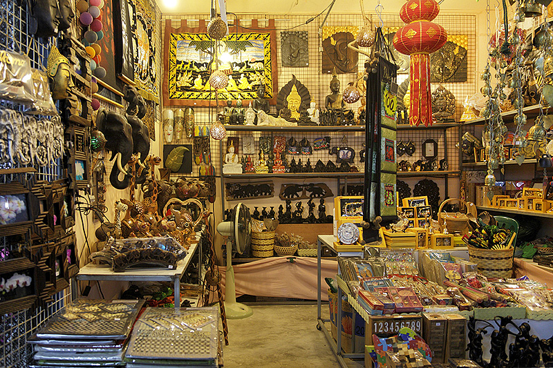 Shopping at the Local Markets of Phuket