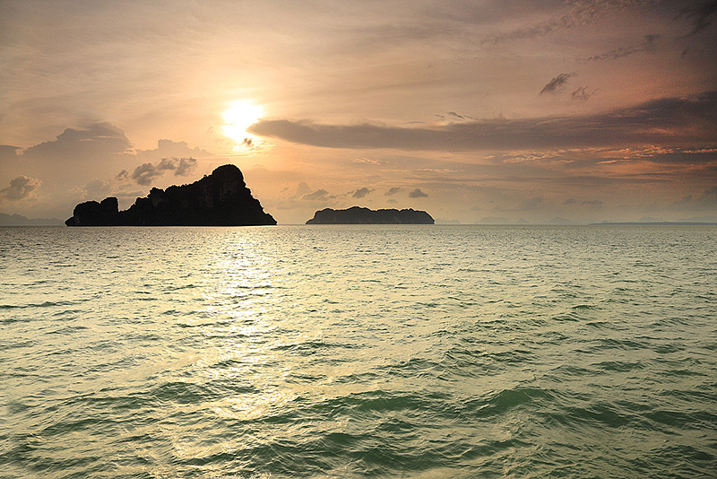 Evening Entertainment in Phuket