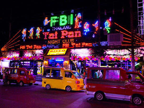 Discover the Nightlife in Phuket